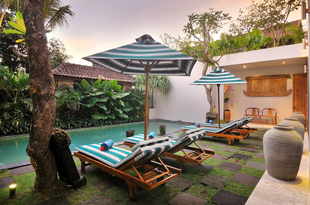 Room & Vespa 1 Seminyak Habitación foto